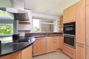 Photo 8- click for photo gallery